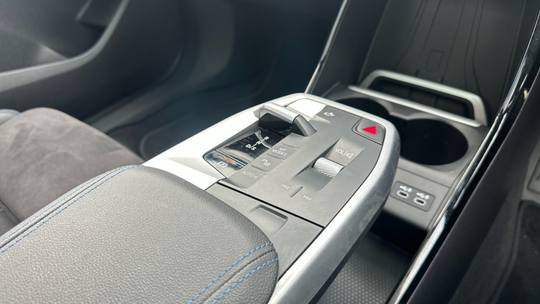 BMW 2 Series 220i MHT M Sport 5dr DCT [Tech Plus Pack] Petrol Hatchback